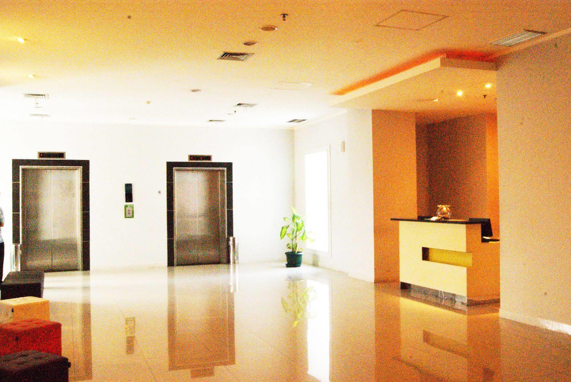 Hotel Glodok Plaza Jacarta Exterior foto